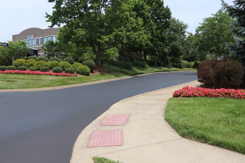 Sealcoating job done by the experts at Libs Paving Company